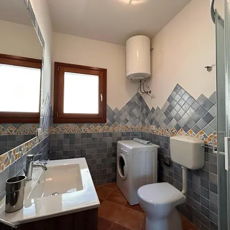 Casa Delfino With Pool Near Beaches Apartment Budoni